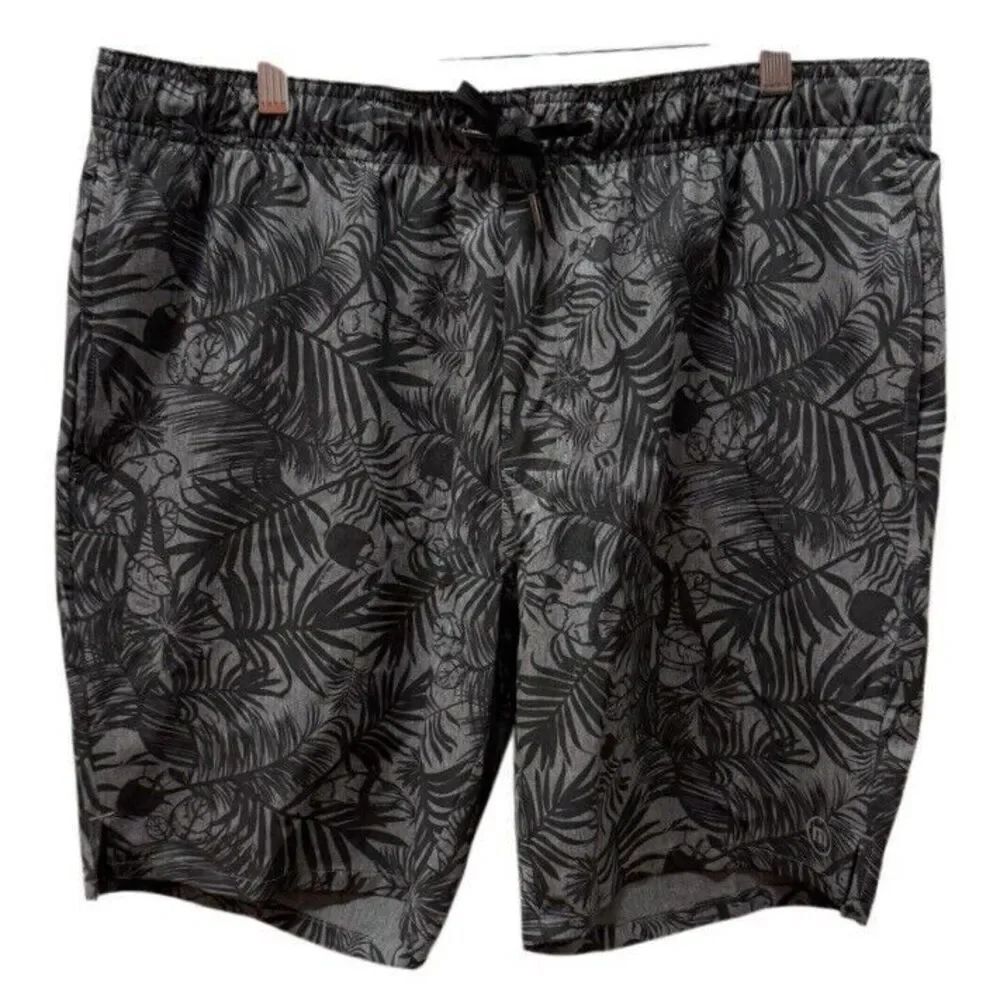 Travis Matthew Men’s Size XL Breakwater Shorts 8” Grey‎ Black Leaf Pattern
